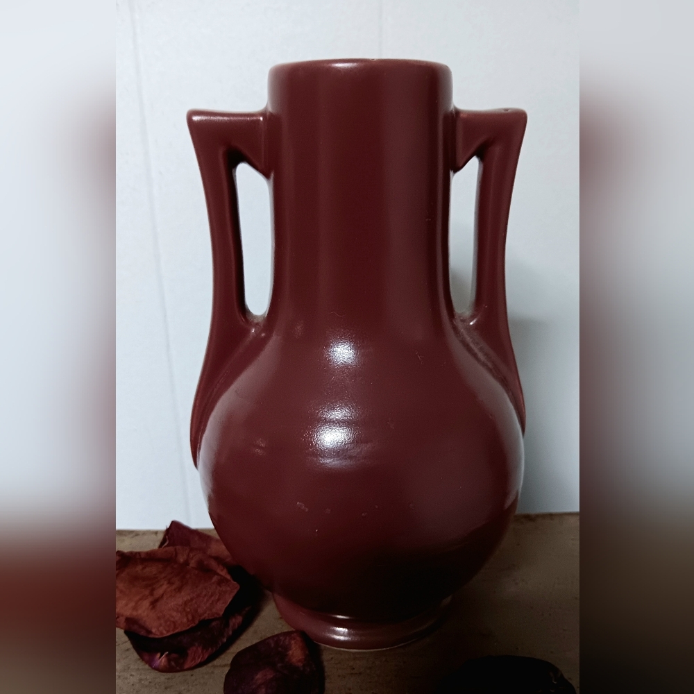 Rumrill Art Deco Pottery Marked E-48